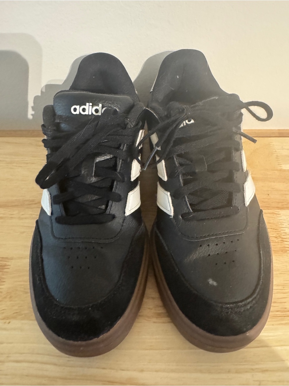 Adidas women's Black & White Casual Sneakers